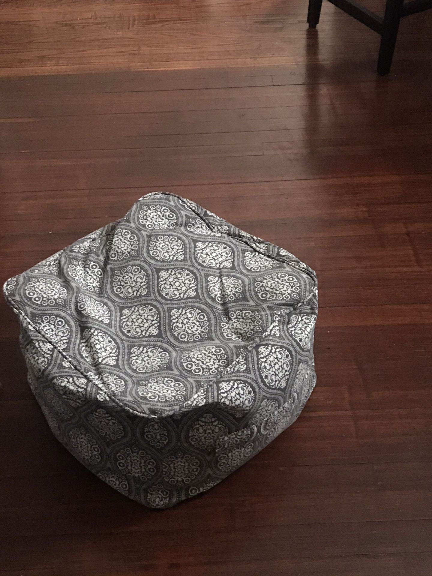 Free Pretty Bean Bag Decoration