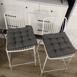 Set of Metal Bar Stool