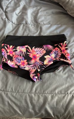 brand: Pink, black/pink/purple, size L