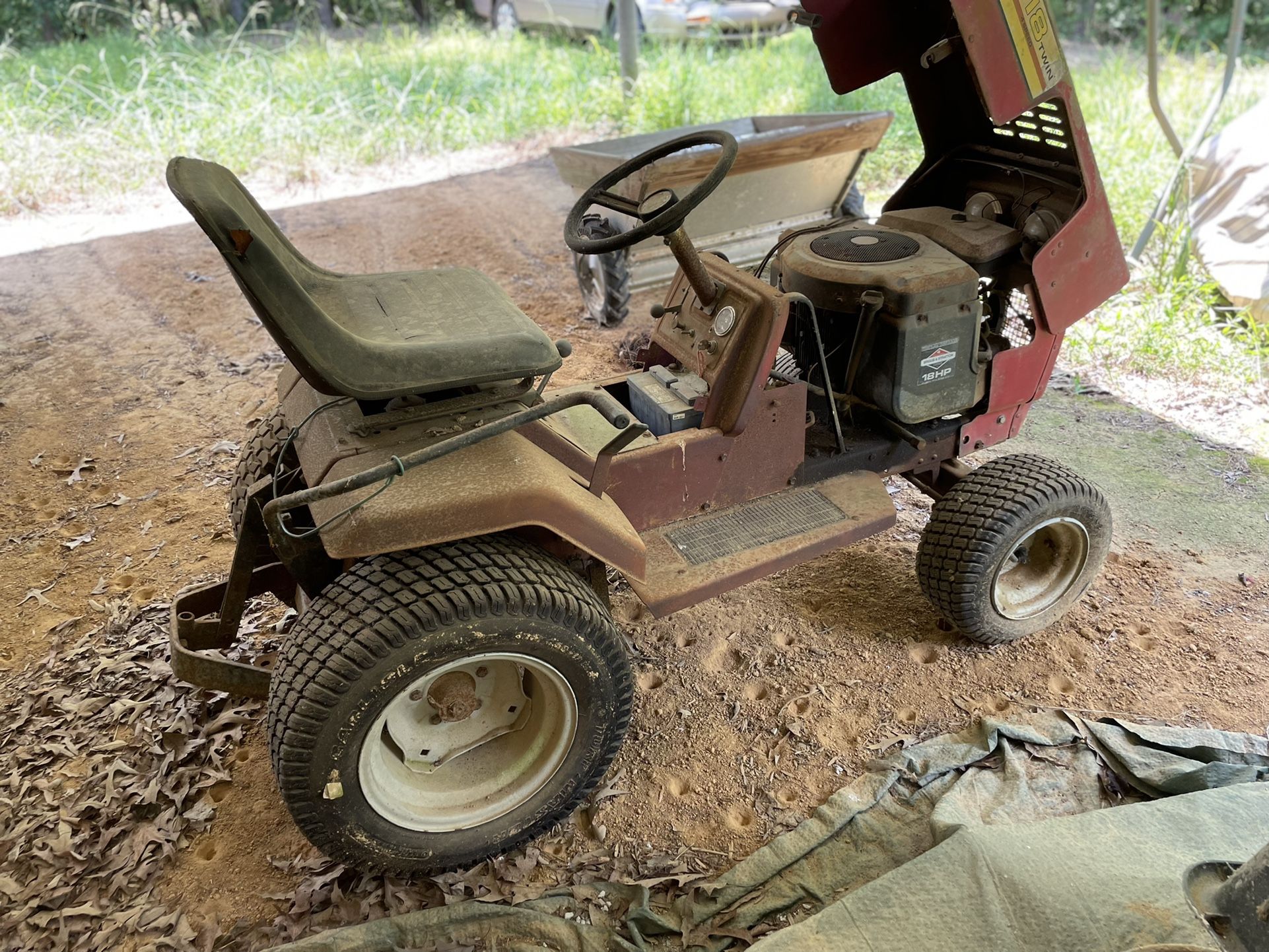 Murray Garden Tractor And Pull Behind Disc