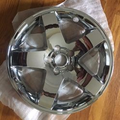 Chrome 5 spoke hub caps