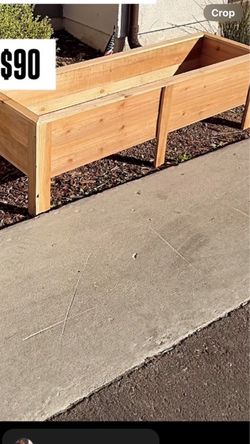 Flower pot