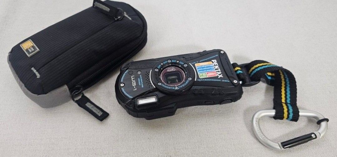 Black Pentax Optio WG-1 Adventure Series 14 MP Waterproof Digital Camera with 5x Wide-Angle Optical Zoom (Black)