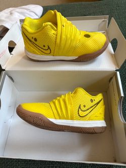 SpongeBob Kyrie five