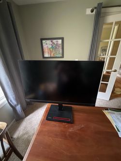Lenovo Desktop Monitor 28”