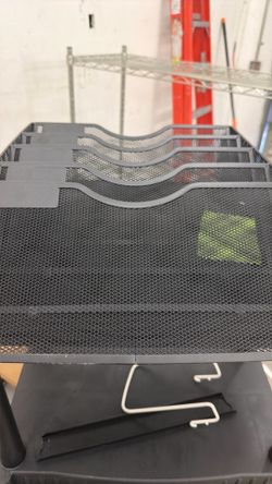 Folder holder