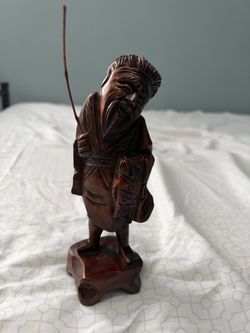 Vintage Style Hand Carved Wooden Asian Fisherman Figurine Decorative Statue