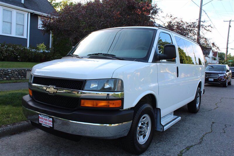 2010 Chevrolet Express Passenger