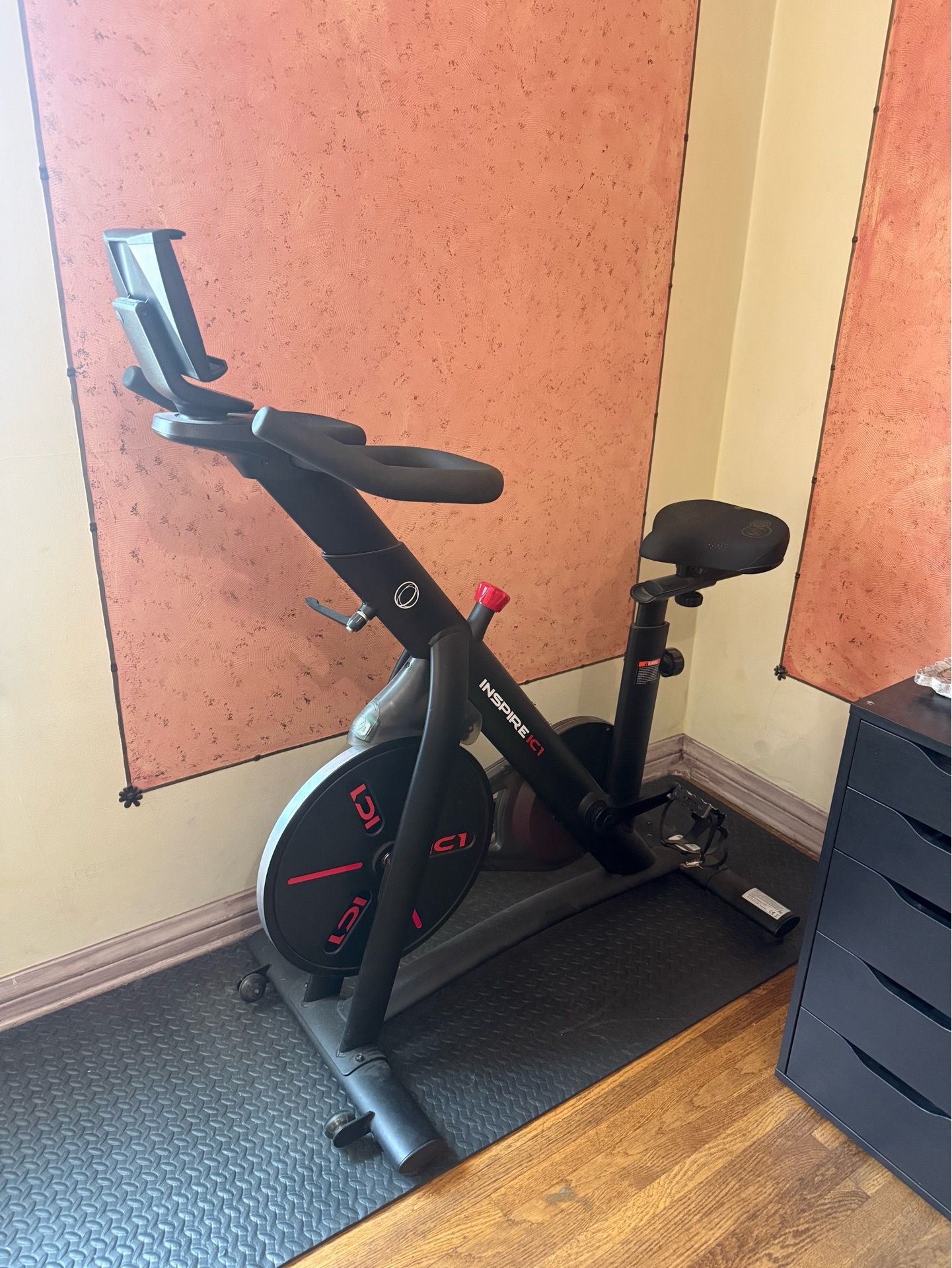 Stationary bike