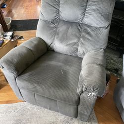 Comfy Recliner/rocker