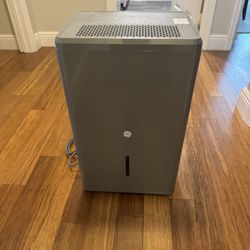 Portable dehumidifier