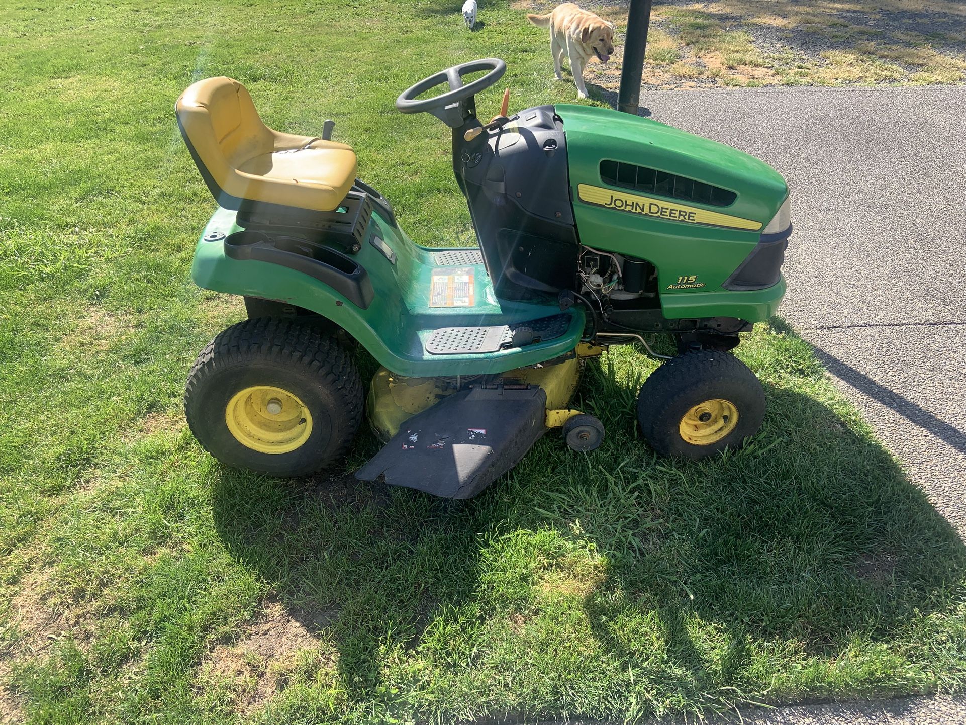 John Deere Riding Mower