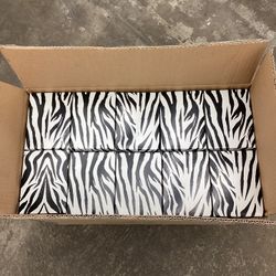 100 Pc Zebra Jewelry Gift Boxes Cotton Filled Batting 5-3/8'' x 3-7/8'' 