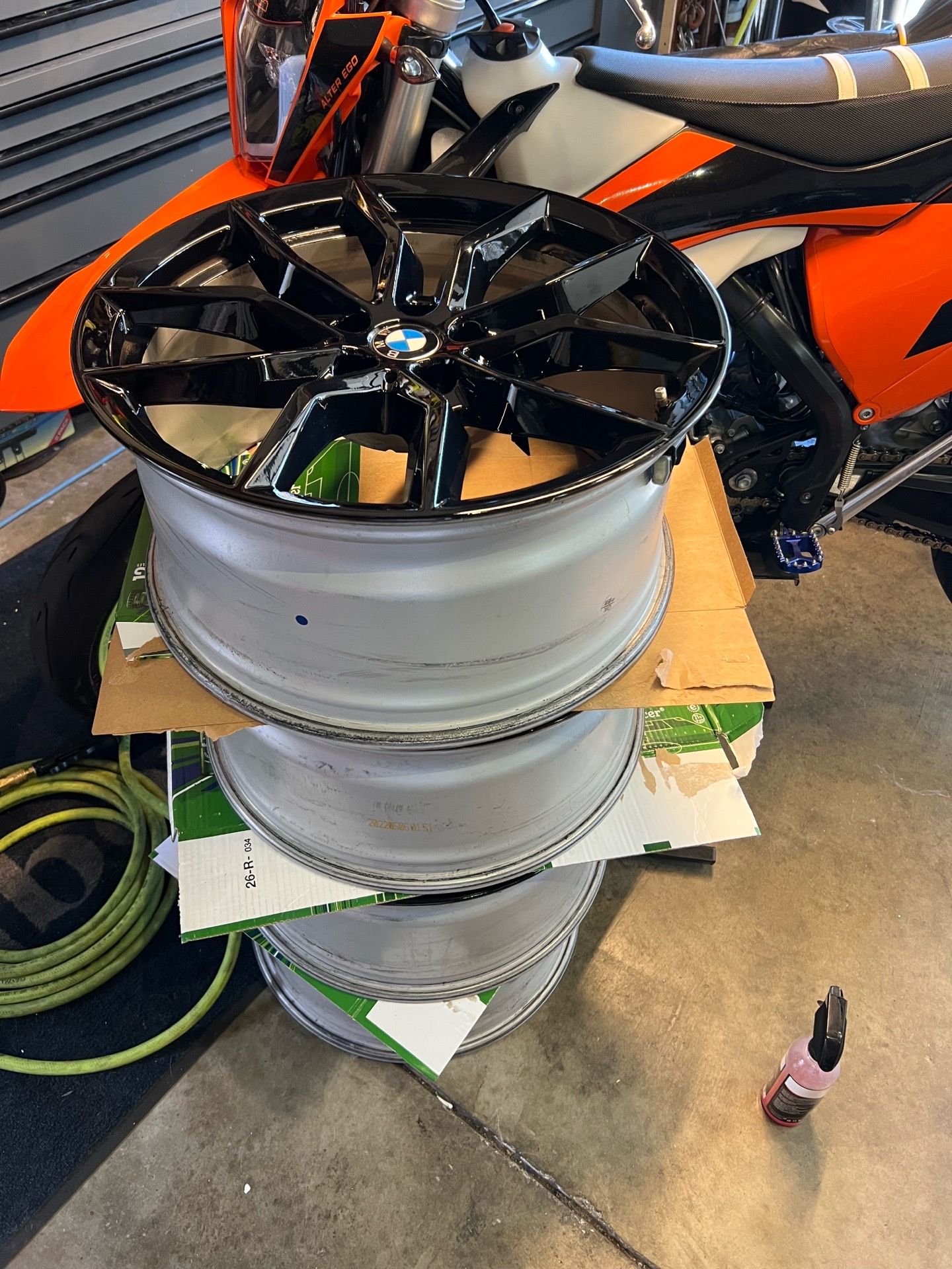2022 BMW X5 Wheels (Like New)