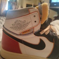 La jordan 1 high og size 8.5 men