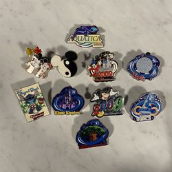 Disney collectors Edition Trading Pins