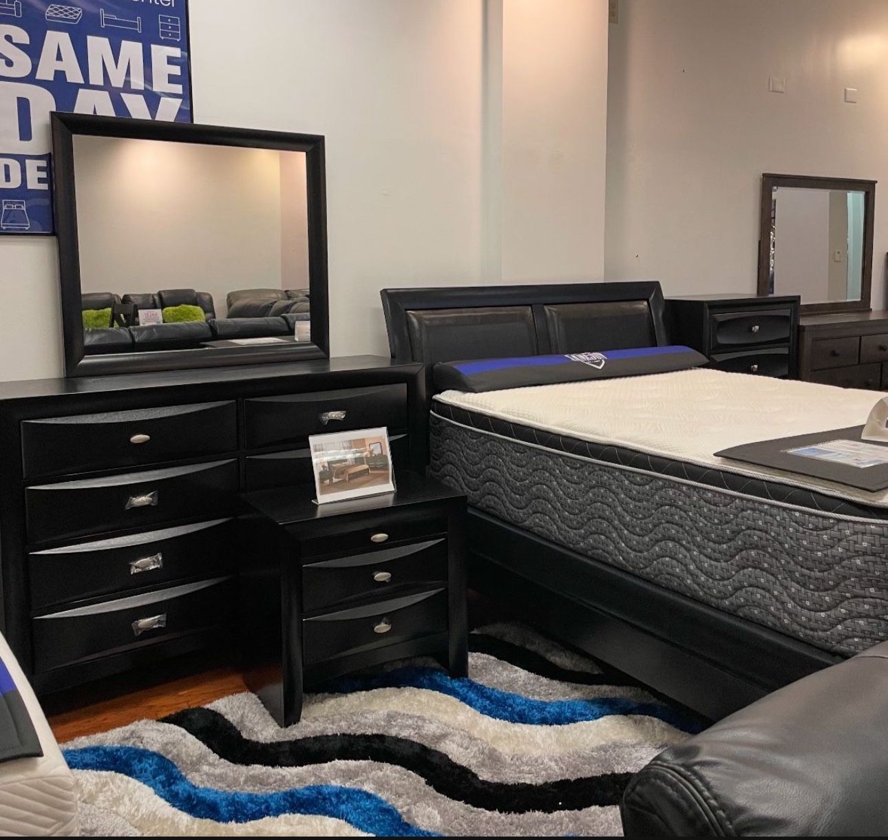 BEAUTIFUL NEW EMILY BLACK QUEEN BEDROOM SET ON SALE ONLY $699. KING SET $799. IN STOCK SAME DAY DELIVERY 🚚 EASY FINANCING
