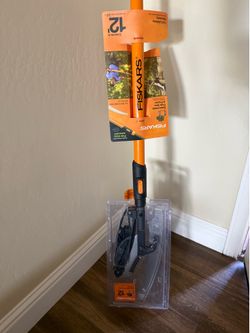 Fiskars Pole saw and pruner