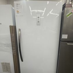 FRIGIDAIRE 20.0 cu. ft. Frost Free Upright Freezer 