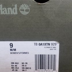 WOMEN'S SIZE 9 TIMBERLAND BOOTIES