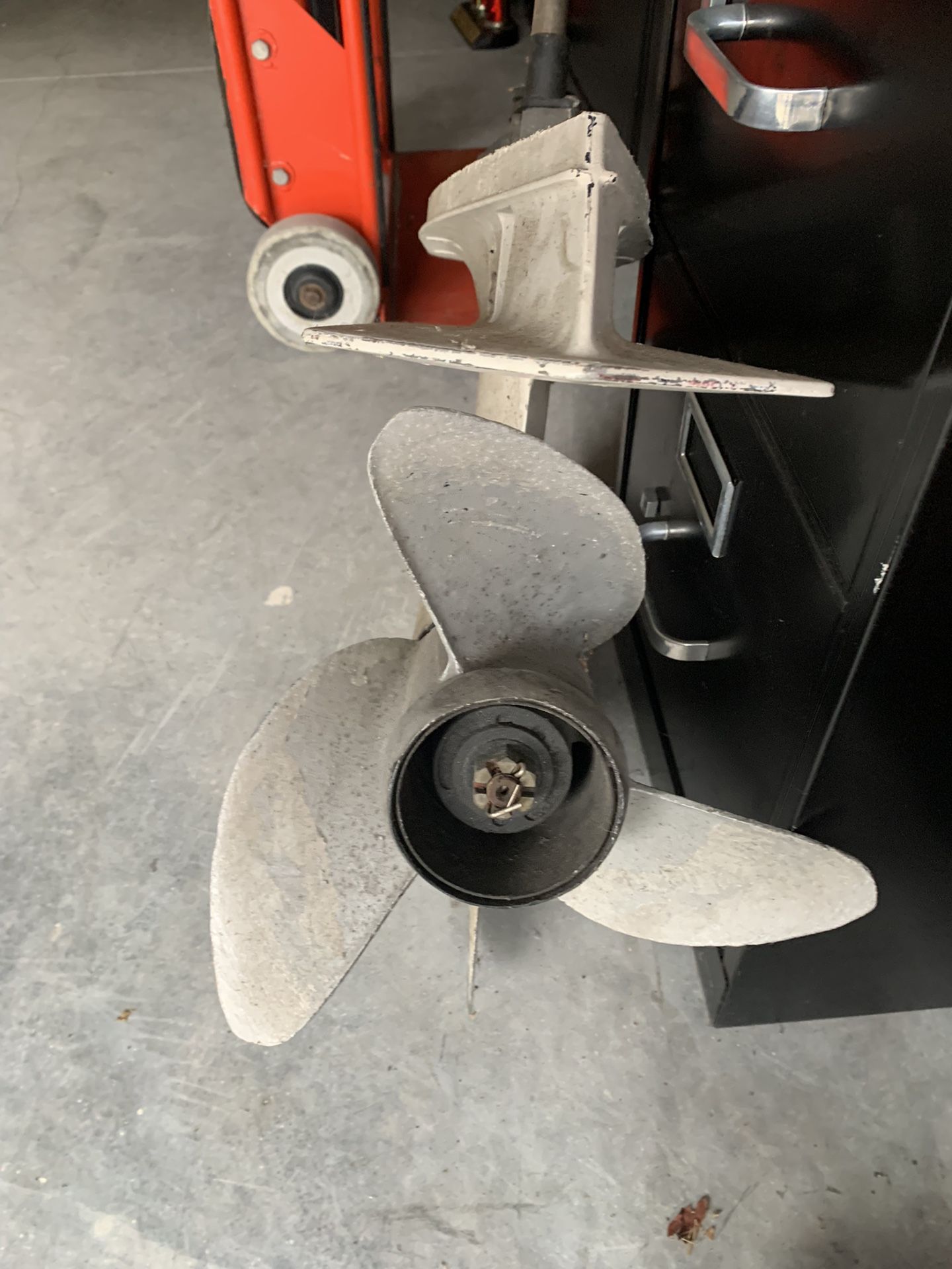 1998 Johnson 115 Lower Unit