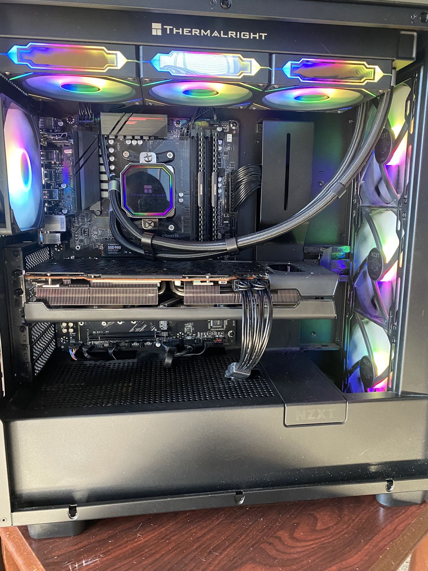 Gaming PC ( Ryzen 7 5800X RX 6800 64GB Ram 1TB SSD Win 11 )