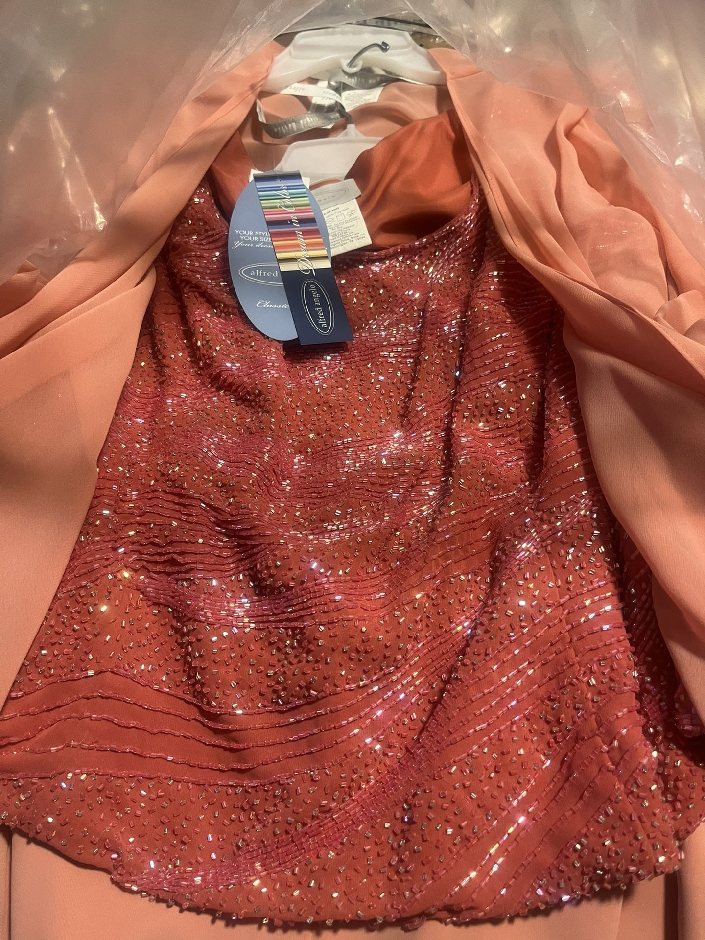 Brand New Alfred Angelo Size 20