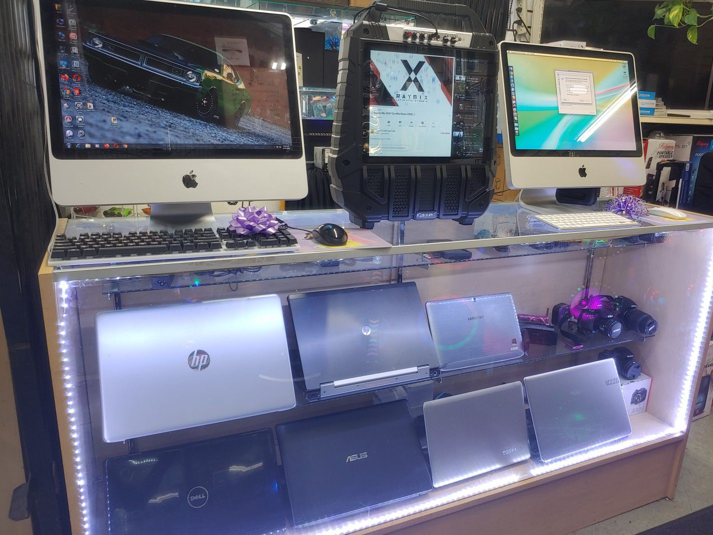 Laptops Apple hp Dell Toshiba gateway asus