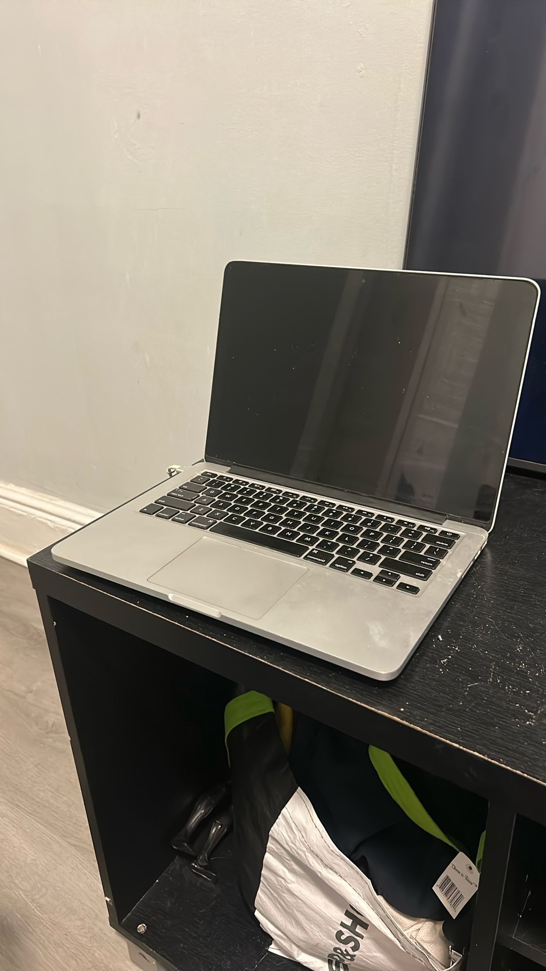 Macbook