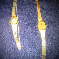 (2) VINTAGE SEIKO PETITE DRESS WATCHES GOLD TONE