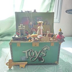 1986 Enesco Treasure Chest Of Toys