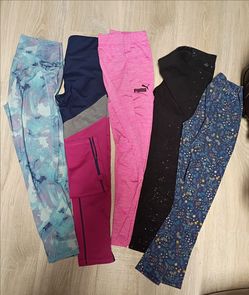 Girls leggings bundle 
Size 10_12
Brand Eddie Bauer qty 3
All in motion qty 1
Puma qty 1
Condition used good 
No returns 
Feel free to ask questions 
