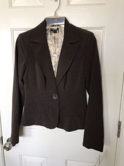 New small dark brown suit jacket