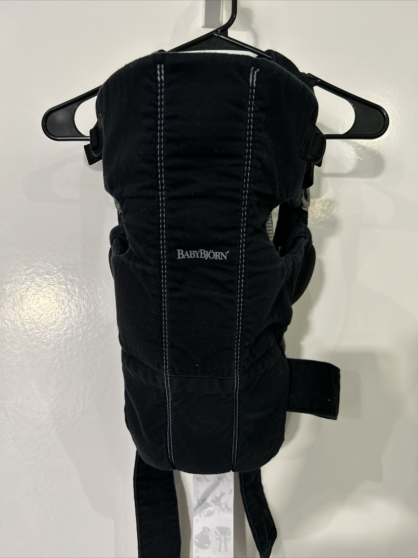 Baby Björn Carrier Black 8-25lbs