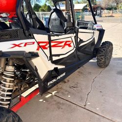 Polaris  RZR 