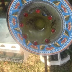 Artistic  Plate Needs New Home