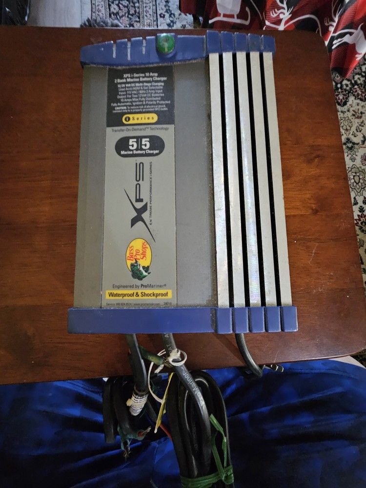 Marine - XPS i-SERIES 10 Amp 2 Bank Charger
