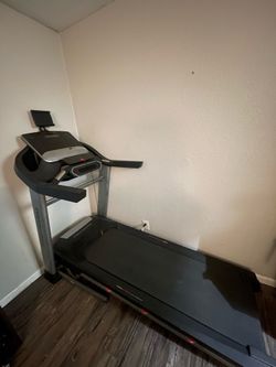 ProForm Power 995i  Treadmill Black