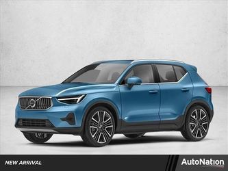 2023 Volvo XC40