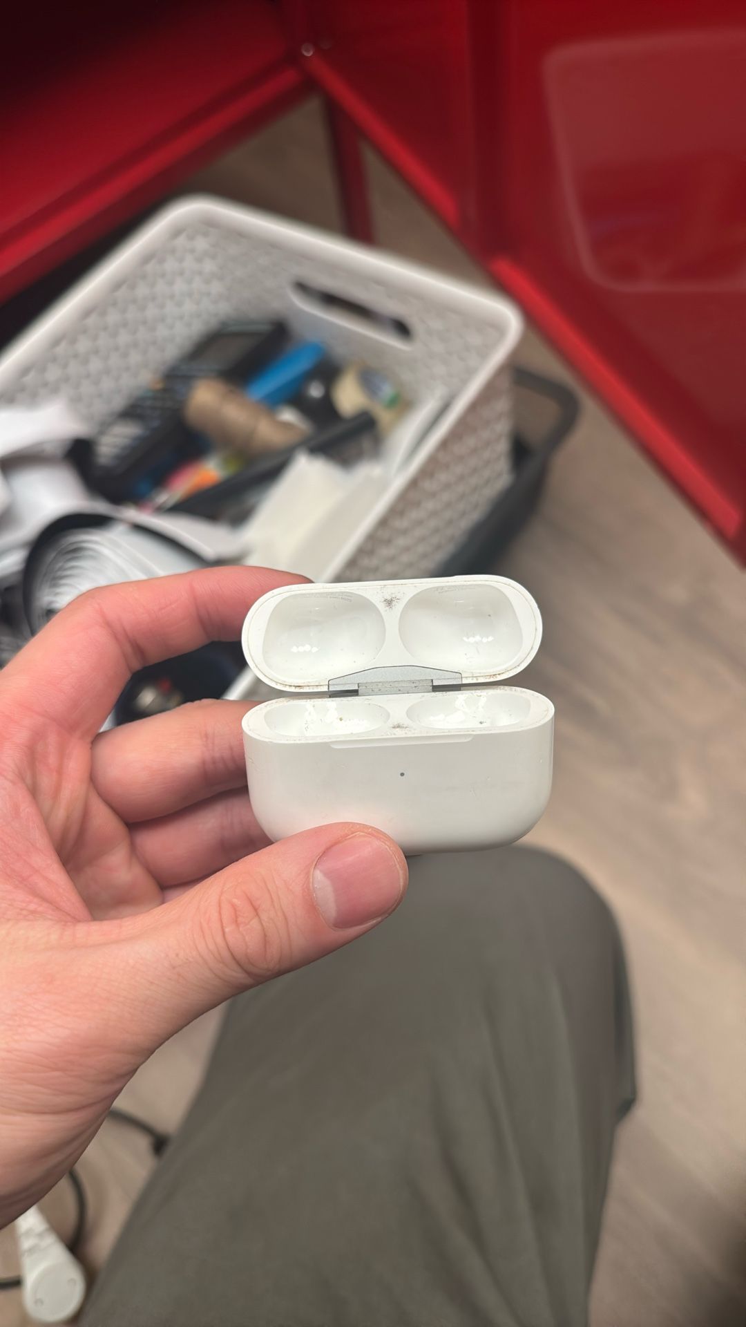 Airpod Pro Gen 2 Case Only (Lightning)