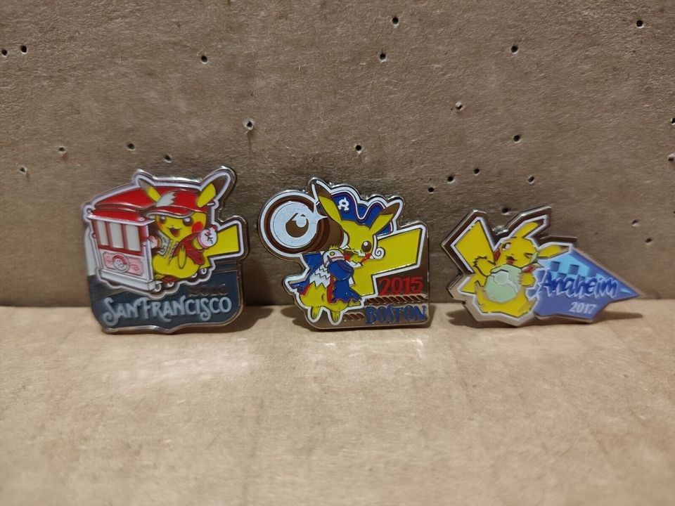 Pokemon Cities Pikachus Lot Of 3