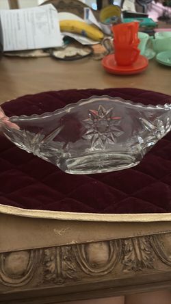 VINTAGE ANCHOR HOCKING PRESCUT~ BANANA SPLIT DISHES