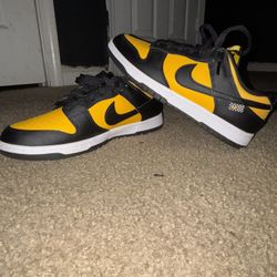 Nike Dunk Low Reverse Goldenrod