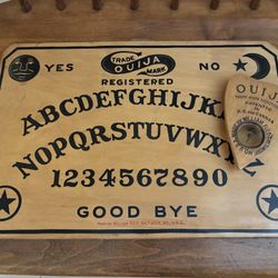ANTIQUE 1919 & 1915 William Fuld Ouija Board & Planchette 
