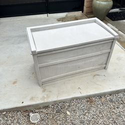 Suncast Storage Box