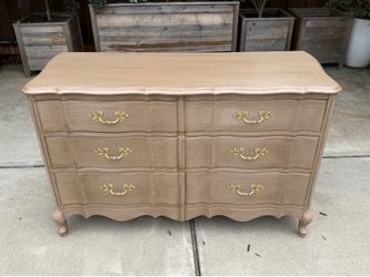 53.5” REFINISHED Vintage French Provincial dresser+dovetailed drawers $499 FREE DELIVERY in Atlanta Metro!