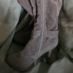 Knee and Calf High Suede Fall Boots