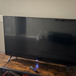 Roku LED TV and Remote