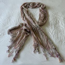 Elegant Shimmering Pink & Champagne Textured Scarf with Fringe – Lightweight Feminine Fashion Wrap