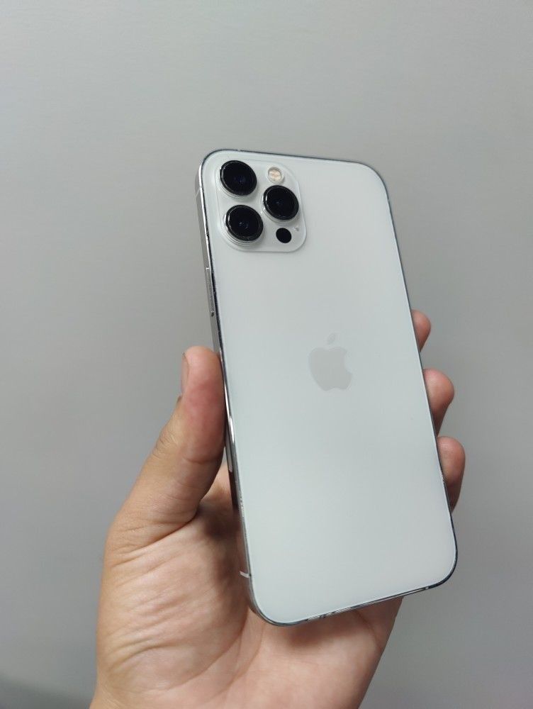 iPhone 12 Pro Max 256Gb Unlocked Wonderful Condition Llike new